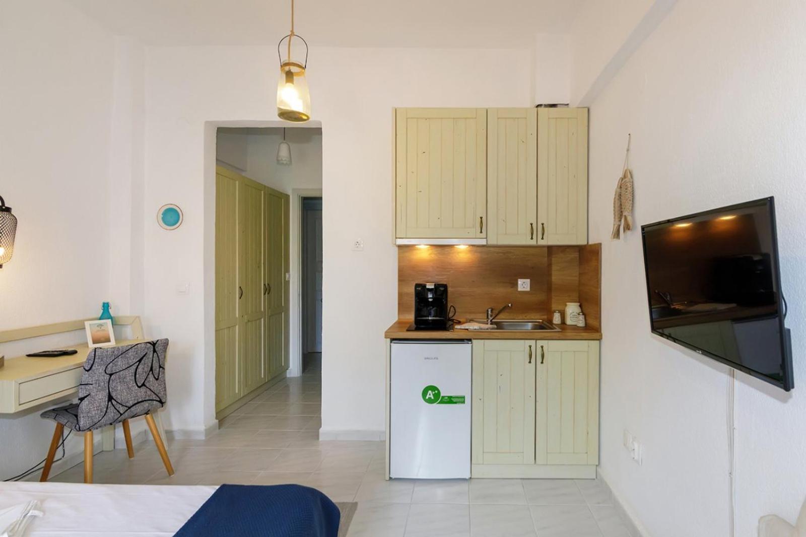Nikiti Seafront Blue Apartment Exterior photo