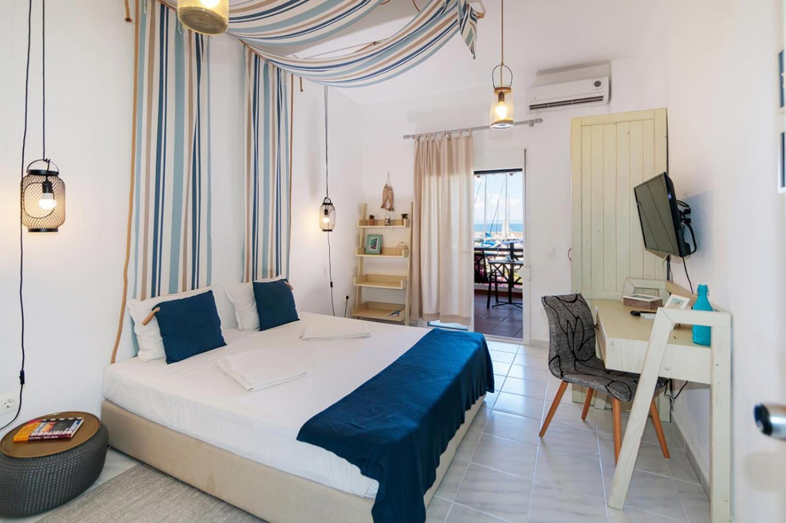 Nikiti Seafront Blue Apartment Exterior photo