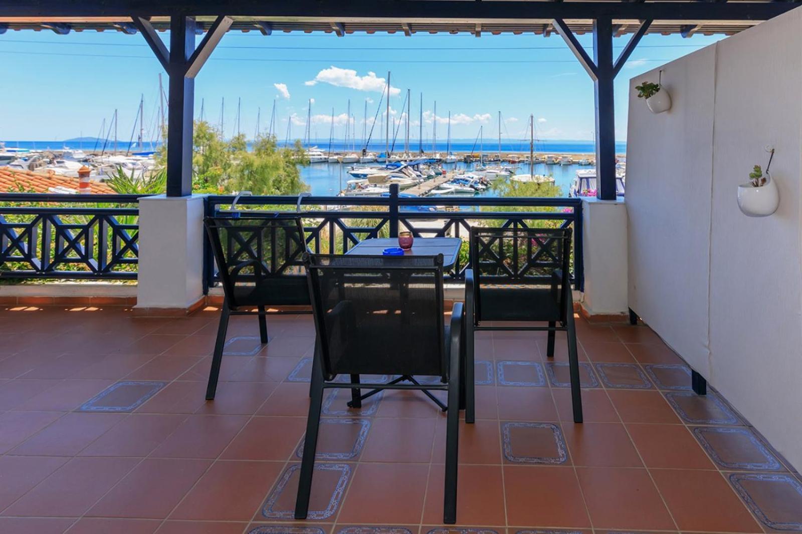 Nikiti Seafront Blue Apartment Exterior photo